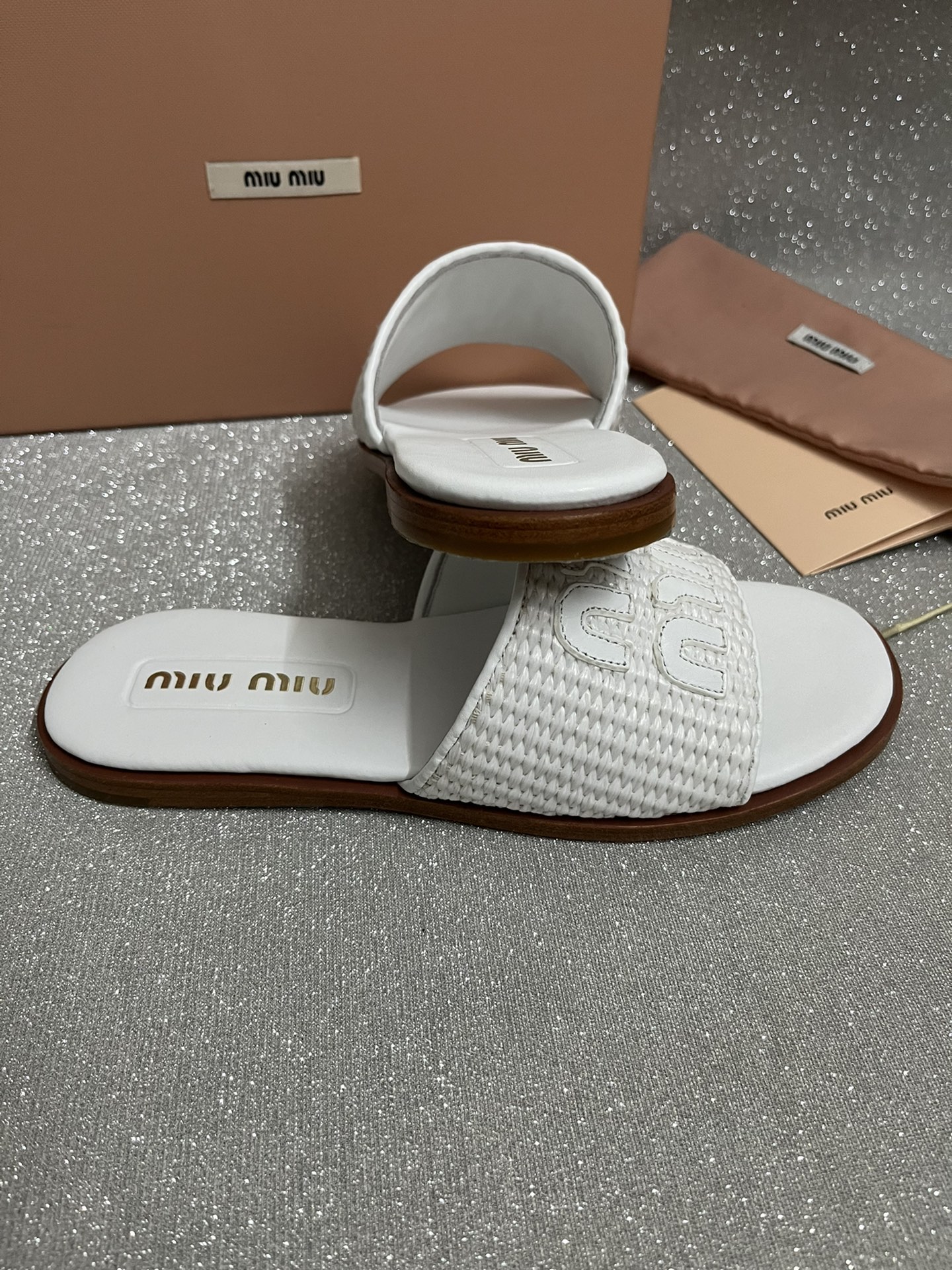 Miu miu sz35-40 06